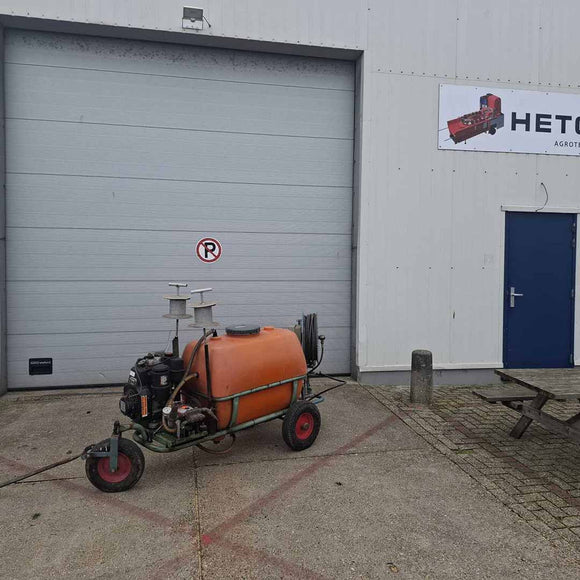 Empas sprayer – idle for some time, with working diesel engine