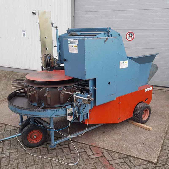 Dewa 1016 potting machine in good working condition and complete (price from €6950,-)