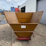 Javo Super potting machine, complete and in working order.